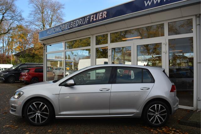 Volkswagen GOLF 1.0 116PK TSI Comfortline Executive | Orig. NL | DAB+ | CarPlay | NAP |