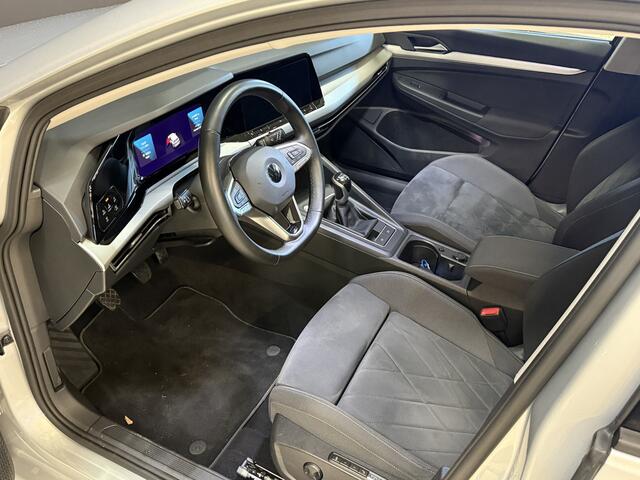 Volkswagen GOLF 1.5 TSI Life Business | Memory stoelen | Camera | Full LED | Apple Carplay