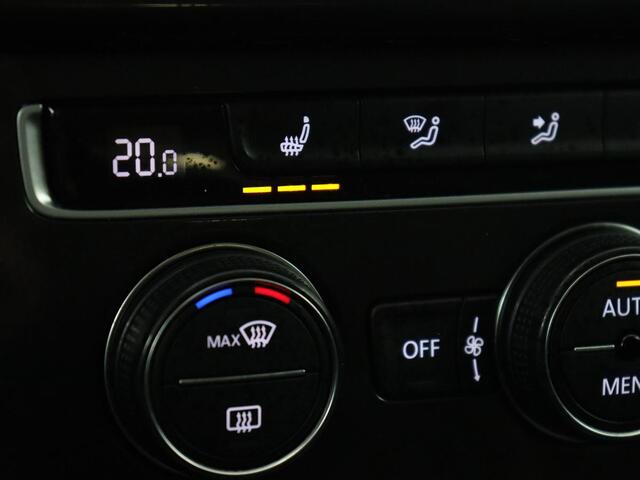 Volkswagen GOLF 1.0 TSI Comfortline Business | Stoleverwarming | Carplay | Massage | Navigatie | Parkeerhulp | Adaptive cruise | Climate control | DAB | Bluetooth