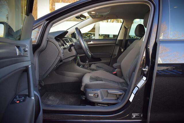 Volkswagen GOLF 1.0 TSI Comfortline Business |ACC|