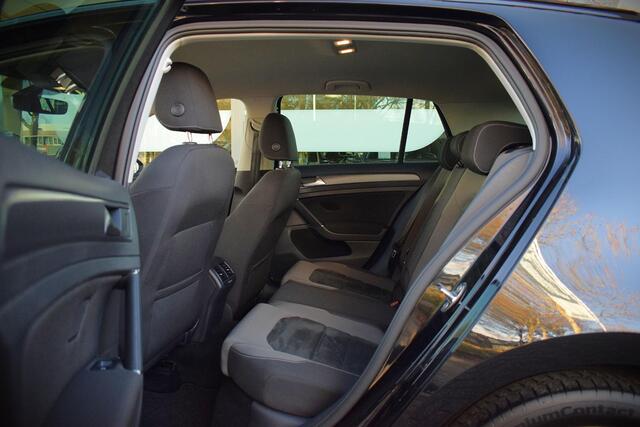 Volkswagen GOLF 1.0 TSI Comfortline Business |ACC|