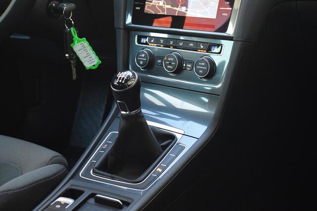 Volkswagen GOLF 1.0 TSI Comfortline Business |ACC|