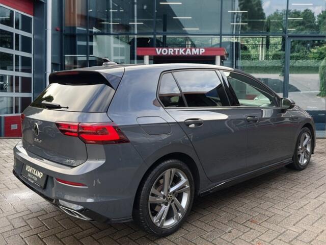 Volkswagen GOLF 1.5 eTSI DSG R-LINE CAMERA/NAVI/CARPLAY/ACC/STOEL-STUURVERW