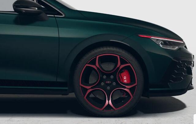 Volkswagen GOLF 2.0 TSI GTI Clubsport Edition 50