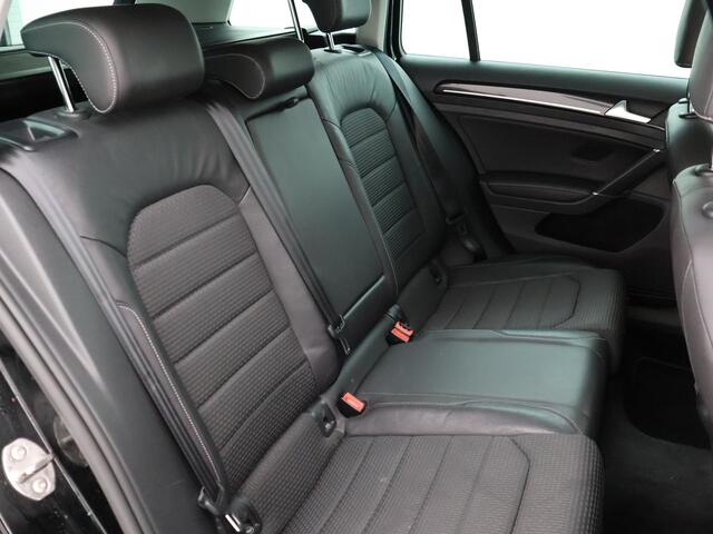 Volkswagen GOLF Variant 1.4 TSI DSG AUT. + TREKHAAK | MASSAGE | STOELVERW. | NAVIGATIE