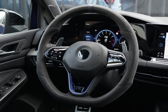 Volkswagen GOLF 2.0 TSI R 4Motion 320pk HarmanKardon/Navigatie/Camera