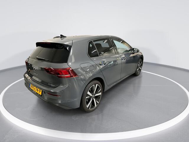 Volkswagen GOLF 1.5 eHybrid 204pk DSG Life Edition · Camera · Apple/Android Car Play · P-Sensoren · Keyless · 18'' Inch · Garantie t/m 19-05-2029 of 100.000km