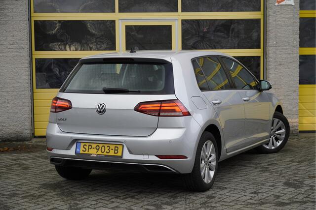 Volkswagen GOLF 1.0 TSI 5drs Comfortline BJ2018 Lmv 16" | Led | Pdc | Navi | App-Connect | Climate control | Cruise control | Getint glas