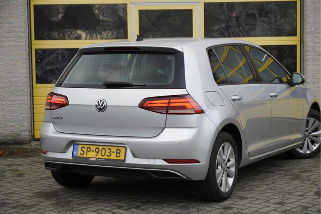 Volkswagen GOLF 1.0 TSI 5drs Comfortline BJ2018 Lmv 16" | Led | Pdc | Navi | App-Connect | Climate control | Cruise control | Getint glas