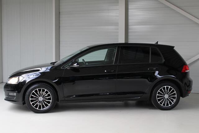 Volkswagen GOLF 1.4 TSI ACT 150PK Navigatie | Lichtmetalen Velgen | Parkeersensoren | Automatische Airco