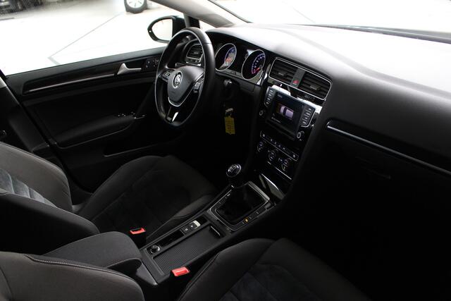 Volkswagen GOLF 1.4 TSI ACT 150PK Navigatie | Lichtmetalen Velgen | Parkeersensoren | Automatische Airco