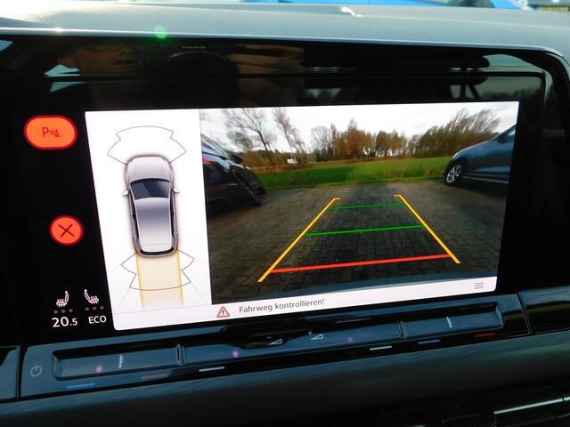 Volkswagen GOLF 1.4 eHybrid PHEV Style, Trekhaak, IQ light, Carplay, Camera