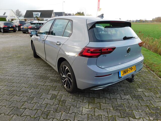 Volkswagen GOLF 1.4 eHybrid PHEV Style, Trekhaak, IQ light, Carplay, Camera