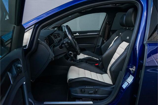 Volkswagen GOLF 2.0 TSI 4Motion R Performance Akrapovic Pano Dynaudio Leder 19"