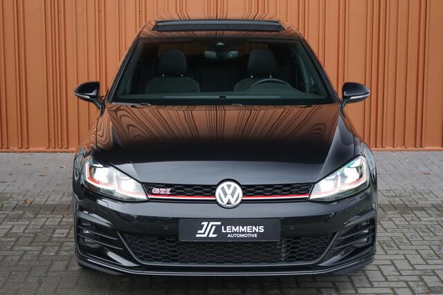 Volkswagen GOLF 2.0 TSI GTI 245PK Performance Panodak Alcantara DCC ACC Virtual Blindspot VOL!