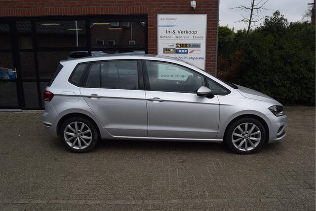 Volkswagen GOLF SPORTSVAN 1.0 TSI | Camera | A-Cruise | Trekhaak | Clima