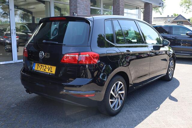Volkswagen GOLF SPORTSVAN 1.4 TSI Highline SOUND CARPLAY STOEL/SPIEGELVERW. NAVI CRUISE CLIMA 2XPDC LMV ALL-SEASONS!