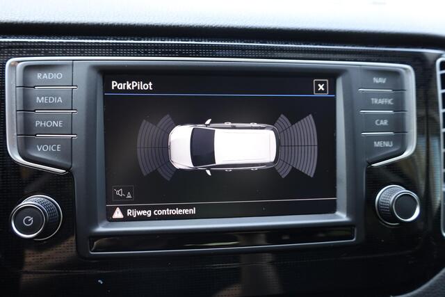 Volkswagen GOLF SPORTSVAN 1.4 TSI Highline SOUND CARPLAY STOEL/SPIEGELVERW. NAVI CRUISE CLIMA 2XPDC LMV ALL-SEASONS!