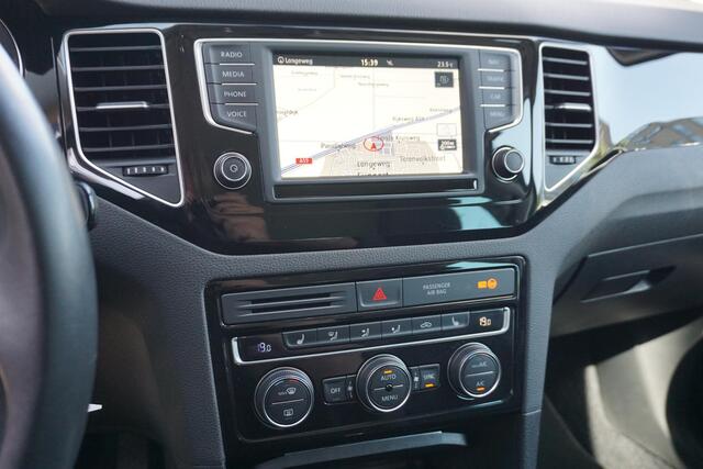 Volkswagen GOLF SPORTSVAN 1.4 TSI Highline | Trekhaak | ACC