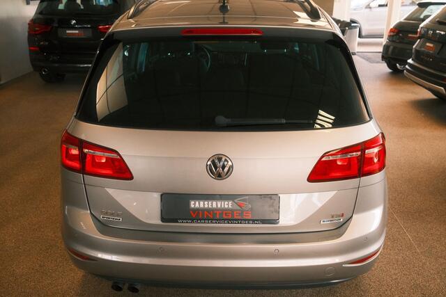 Volkswagen GOLF SPORTSVAN 1.4 TSI DSG 122pk Highline Sound !! PDC/CARPLAY/NAVI/LMV