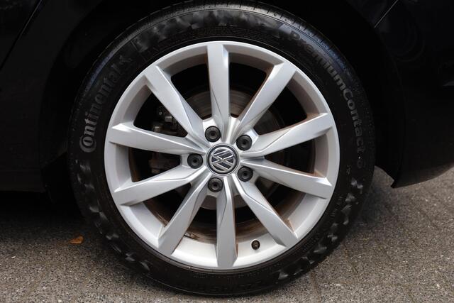 Volkswagen GOLF SPORTSVAN 1.4 TSI Highline TREKHAAK ALCANTARA STOELVERW. CRUISE CLIMA NAVI 2XPDC 17''LMV