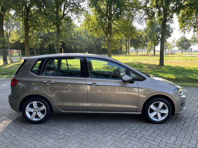 Volkswagen GOLF SPORTSVAN 1.2 TSI Highline | CLIMA | PDC | STOELVERW. | TREKHAAK