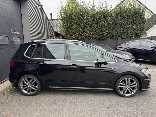 Volkswagen GOLF SPORTSVAN 1.4 TSI Highline | Panoramadak | Navigatie | Camera | DAB | Privacy Glass |