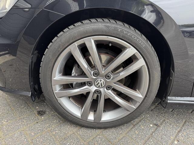 Volkswagen GOLF SPORTSVAN 1.4 TSI Highline | Panoramadak | Navigatie | Camera | DAB | Privacy Glass |