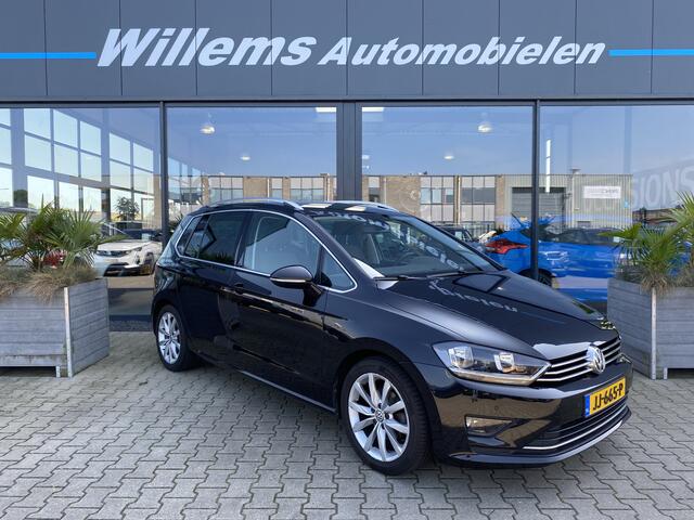 Volkswagen GOLF SPORTSVAN 1.2 TSI Highline Navigatie,Trekhaak & Camera