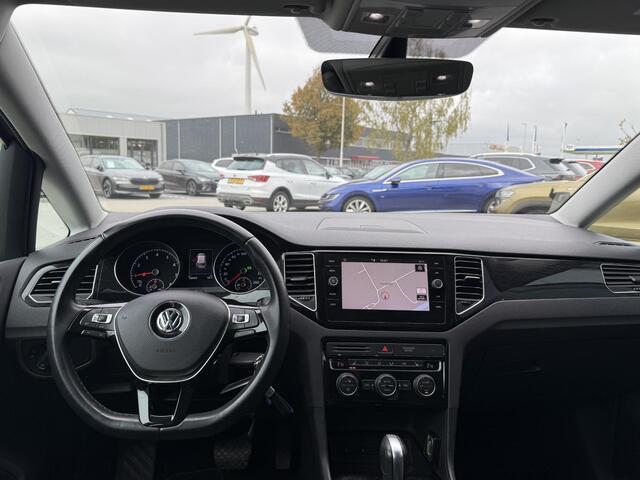 Volkswagen GOLF SPORTSVAN 1.0 TSi 110 Pk Automaat Highline | Trekhaak | Adaptive Cruise | Camera | Parkeersensoren | Airco | Navigatiesysteem | LED | Privacy Glass | 16 Inch