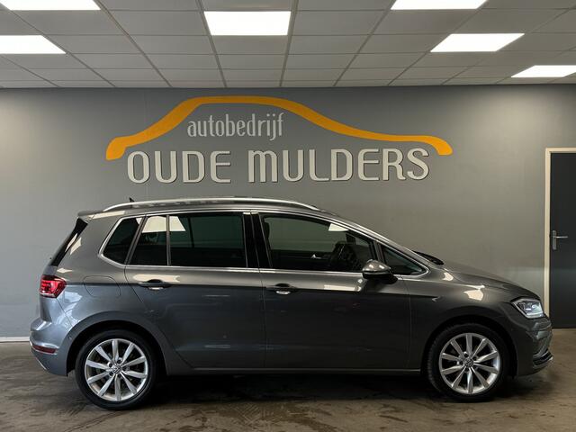 Volkswagen GOLF SPORTSVAN 1.5 TSI ACT Highline Panoramadak/Trekhaak/Navigatie/AdaptieveCruise