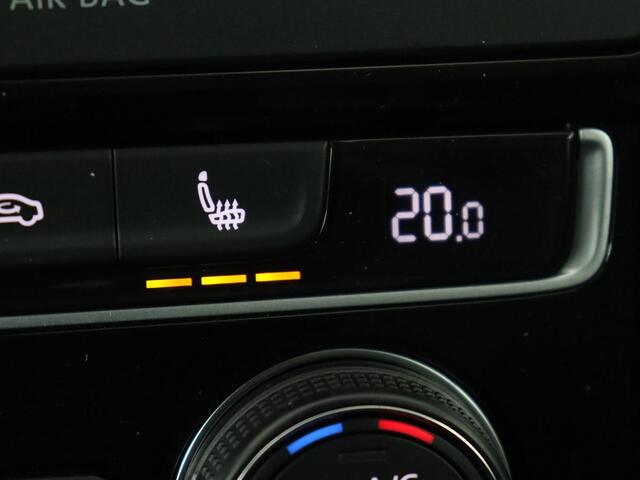 Volkswagen GOLF SPORTSVAN 1.4 TSI Highline | Automaat | Stoelverwarming | Adaptive cruise | Navigatie | Parkeerhulp | Climate control | Bluetooth