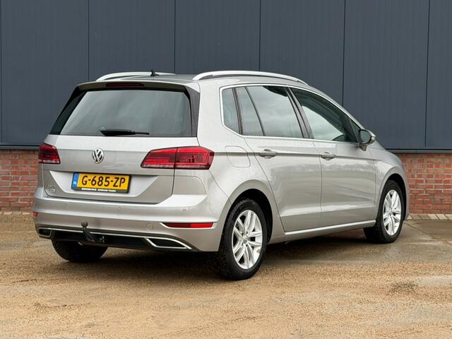 Volkswagen GOLF SPORTSVAN 1.0 TSI 116pk DSG Automaat Pano / Trekhaak / Navigatie