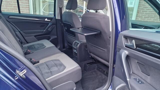 Volkswagen GOLF SPORTSVAN 1.5 TSI ACT Highline, Schuif kanteldak, Stoelverwarming, Trekhaa