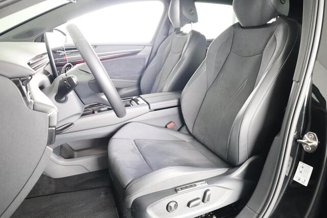 Volkswagen ID ID.7 Tourer Pro Business 77 kWh 286PK | 20 "Lm velgen | Massage stoelen | Matrix LED koplampen |