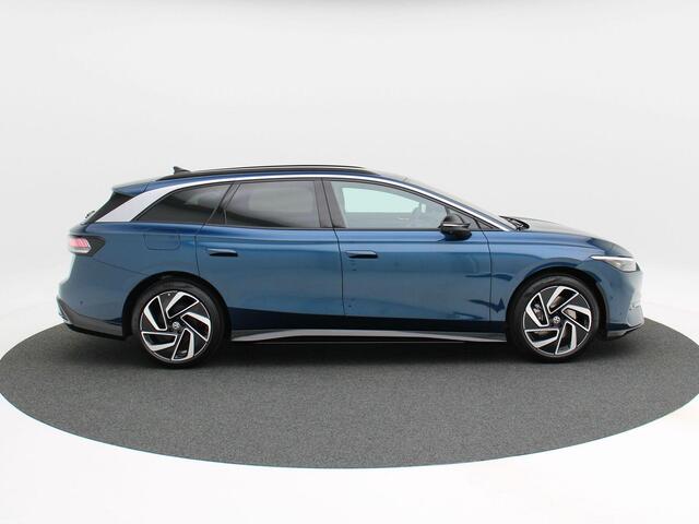 Volkswagen ID ID.7 Tourer Pro Business 77 kWh 286 pk | 360 Camera | Ergonomische Voorstoelen | Stoel/Stuur Verwarming | Travel Assist | Autonome Parkeerfunctie |
