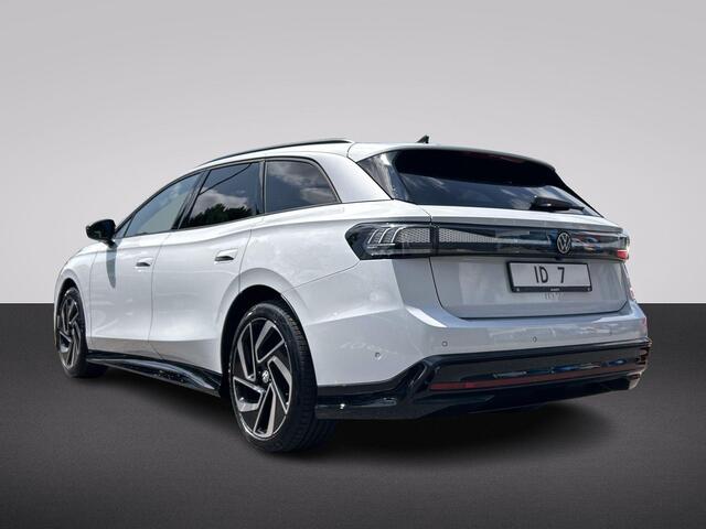 Volkswagen ID ID.7 Tourer Pro Business 77 kWh accu, 210 kW / 286 pk Variant