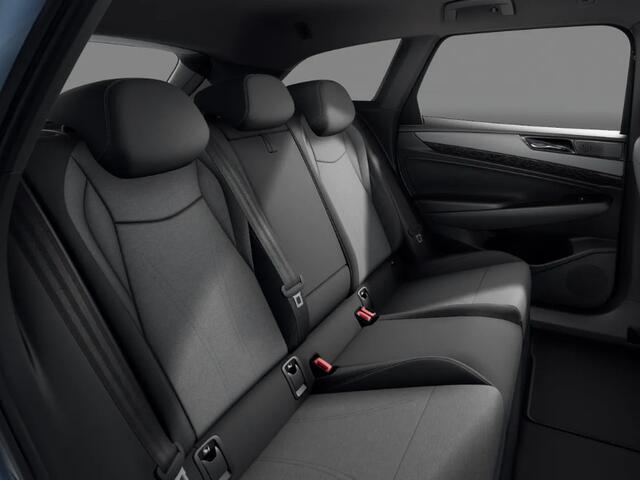 Volkswagen ID ID.7 Limited Edition 77 kWh accu 286 PK · Achteruitrijcamera · Draadloze telefoonlader · Sfeerverlichting ·