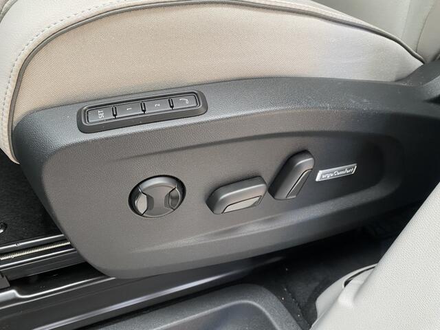 Volkswagen ID. Buzz Pro 8 Intro 150kWh [ Financiallease 646.78 per maand i COMPLE