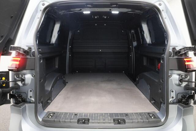 Volkswagen ID. Buzz Cargo 77 kWh 204 pk | Trekhaak | 3-zits | Achteruitrijcamera | Stoelverwarming | Adaptive Cruise | Keyless Entry