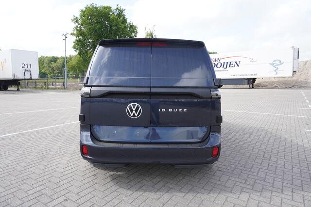 Volkswagen ID. Buzz Cargo ID. Buzz Cargo 286 pk ID. Buzz Cargo 286 pk, Achteruitrijcamera, Comfortstoelen met armleuning, Navigatie, Achterdeuren zonder ruit, Trekhaak