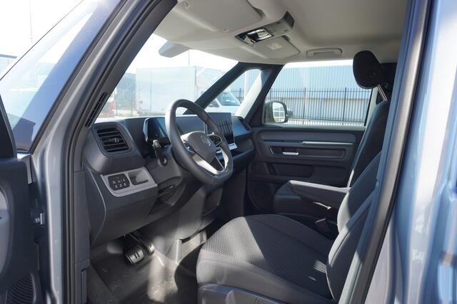 Volkswagen ID. Buzz Cargo ID. Buzz Cargo 340 pk 4-Motion ID. Buzz Cargo 340 pk 4-Motion, Bulli, Achteruitrijcamera, Comfortstoelen met armleuning, Navigatie, Achterdeuren zonder ruit, Trekhaak