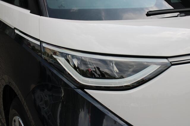 Volkswagen ID. Buzz Cargo 79 kWh | TREKHAAK ELEKTRISCH WEGKLAPBAAR | LAADRUIMTE PAKKET | STOEL/VOORRUIT VERWARMING | ELEKTRISCH BEDIENBARE SCHUIFDEUR | NAVIGATIE DISCOVER PRO | DRAADLOZE APPLE CARPLAY/ANDROID AUTO | CLIMATE CONTROL | ACHTERUITRIJ CAMERA | DODEHOEK DETECTIE | ADAPT