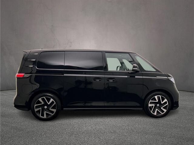 Volkswagen ID. Buzz Cargo Anniversary Edition 340pk 79 kWh 4MOTION > Gelimiteerde editie; netto prijs excl. BTW en kosten rijklaarmaken < | Trekhaak | ACC | Apple Carplay / Android Auto |