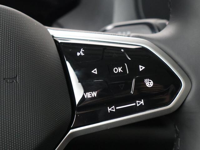 Volkswagen ID. Buzz Cargo Bedrijfswagens Bulli Edition Elektromotor 210 kW (286 pk) 2988 mm DEMO | IQ LED | Elektrische Schuifdeur + Achterklep | Navigatie Apple Carplay | PDC V+A + Camera | 2x Comfortstoelen + Armleuningen | Trekhaak Wegklapbaar