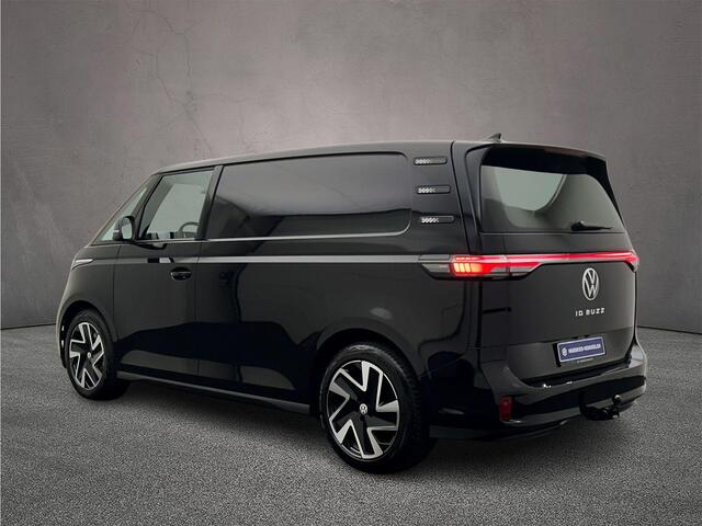 Volkswagen ID. Buzz Cargo Bulli Edition 340pk 79 kWh 4MOTION > netto prijs excl. BTW en kosten rijklaarmaken < | Trekhaak | ACC | Apple Carplay / Android Auto |