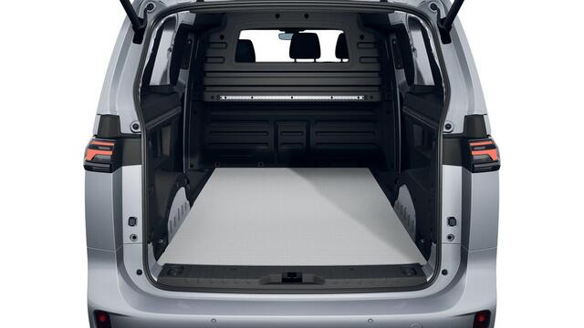 Volkswagen ID. Buzz Cargo Bedrijfswagens Anniversary Edition 4M 340 pk 250 kW elektromotor | 4 Motion | Achteruitrijcamera (Rear View) inclusief 360 graden camera (Area View) | Assistance Pakket Plus | Digitale radio-ontvangst (DAB+) | Navigatie 'Discover Pro' | Anniversary Editio