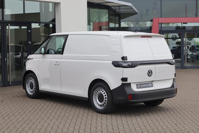 Volkswagen ID. Buzz Cargo Economy Business 79 kWh PREMIE ¤ 9.000,- ex. BTW 286PK / 210kW, Achteruitrijcamera (rear view), Apple Carplay & Android Auto, parkeersensoren voor en achter (pdc), achterdeuren, bijrijdersbank, LED koplampen, adaptive cruise control (acc), climatronic air
