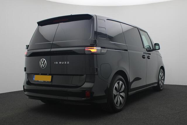Volkswagen ID. Buzz Cargo 77 kWh 204PK | 3-zits | Parkeersensoren voor/achter | ACC | Stoelverwarming | Clima