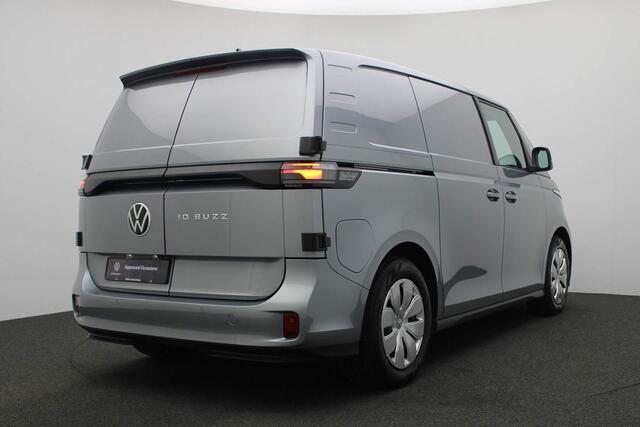 Volkswagen ID. Buzz Cargo 77 kWh 204 pk Volkswagen ID. Buzz Cargo 77 kWh 204PK | Trekhaak | 3-zits | Stoelverwarming | Camera | Standkachel | ACC | Apple Carplay / Android Auto